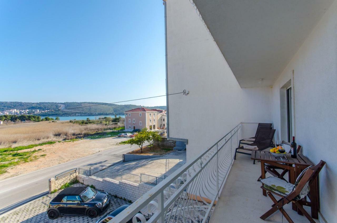 טרוגיר Bridge And Beach Apartments מראה חיצוני תמונה