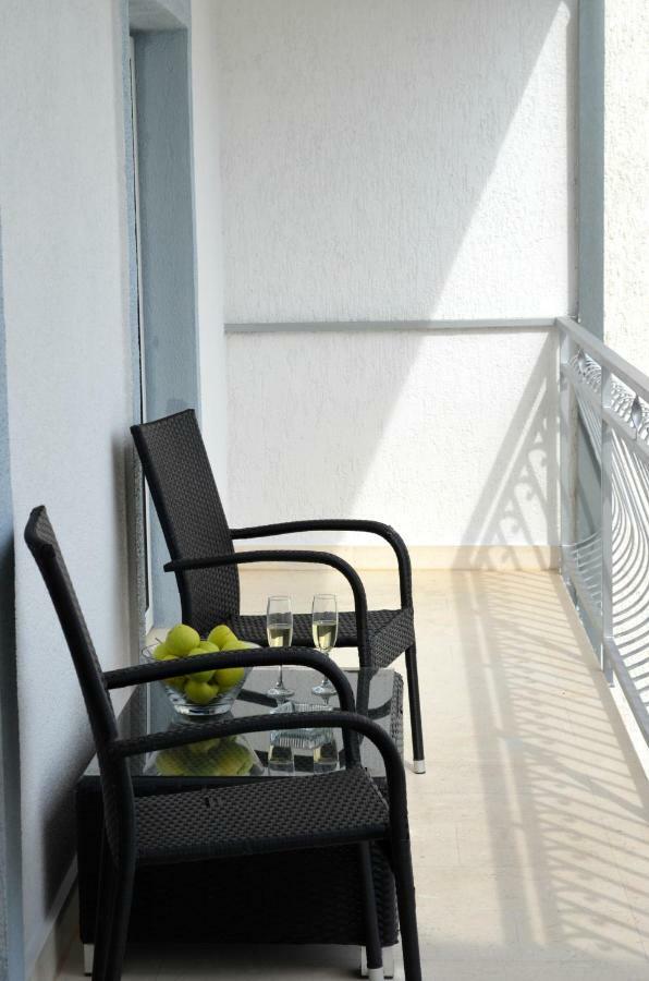 טרוגיר Bridge And Beach Apartments מראה חיצוני תמונה
